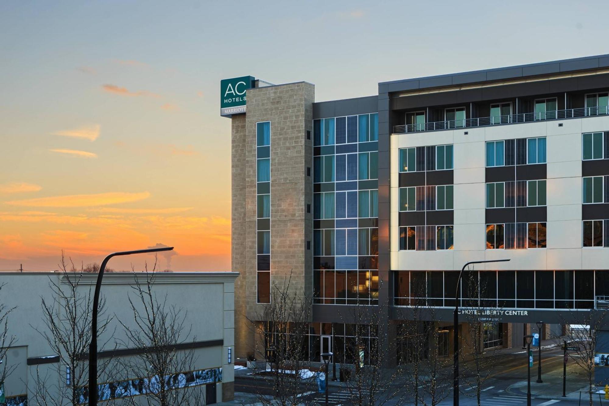 Ac Hotel Cincinnati At Liberty Center Уест Честър Екстериор снимка
