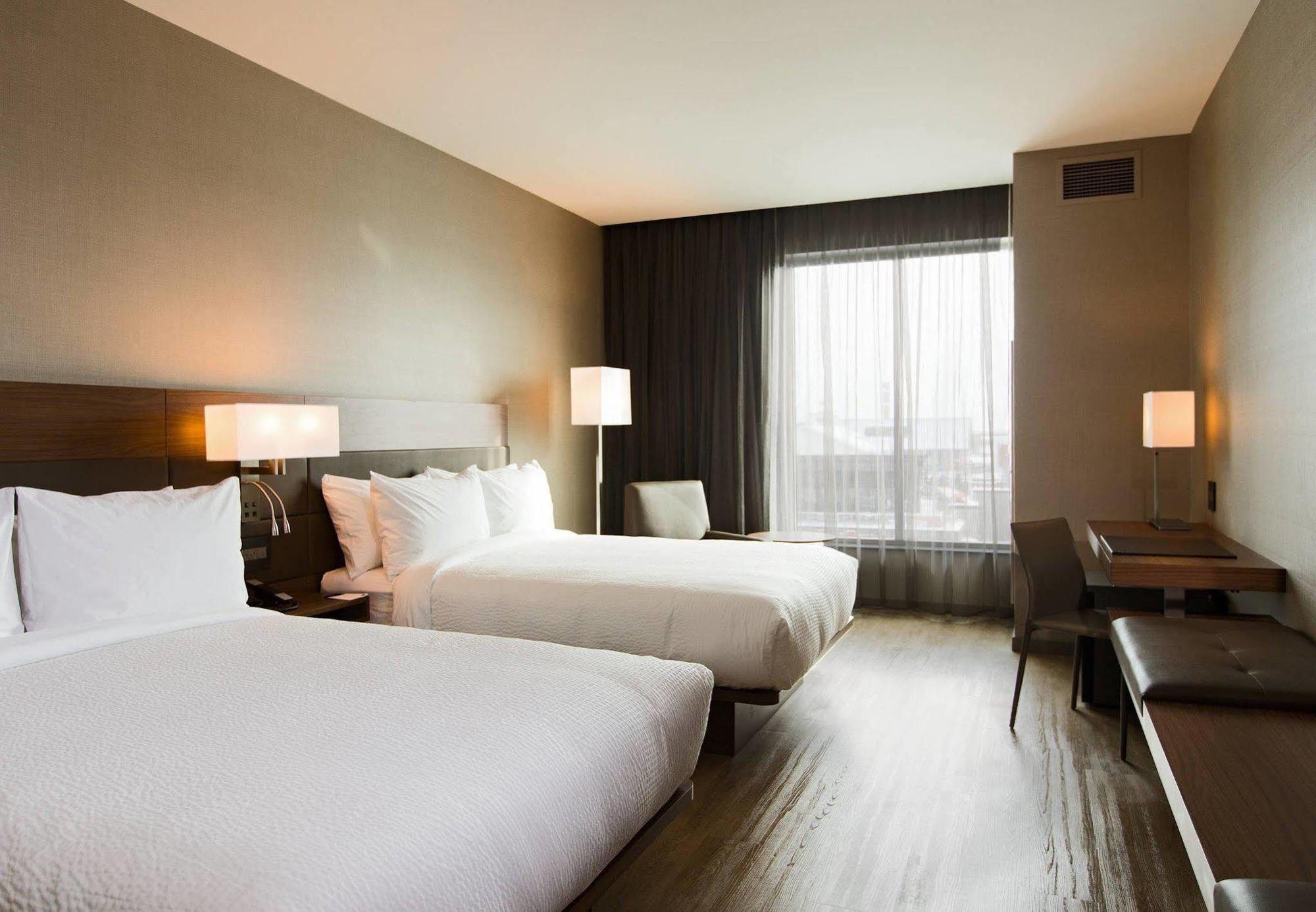 Ac Hotel Cincinnati At Liberty Center Уест Честър Екстериор снимка